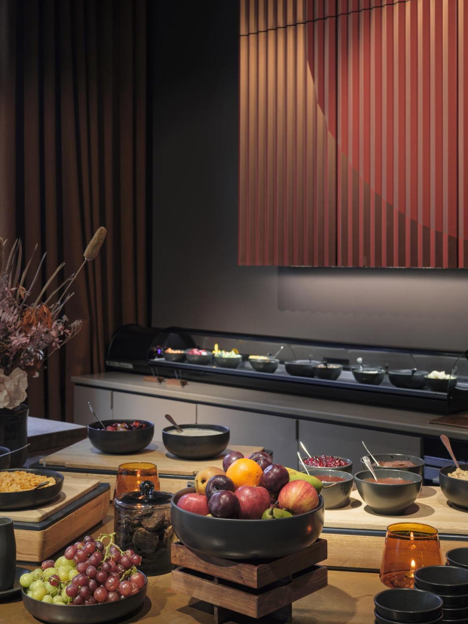 Lyf East Frankfurt Отель 4*